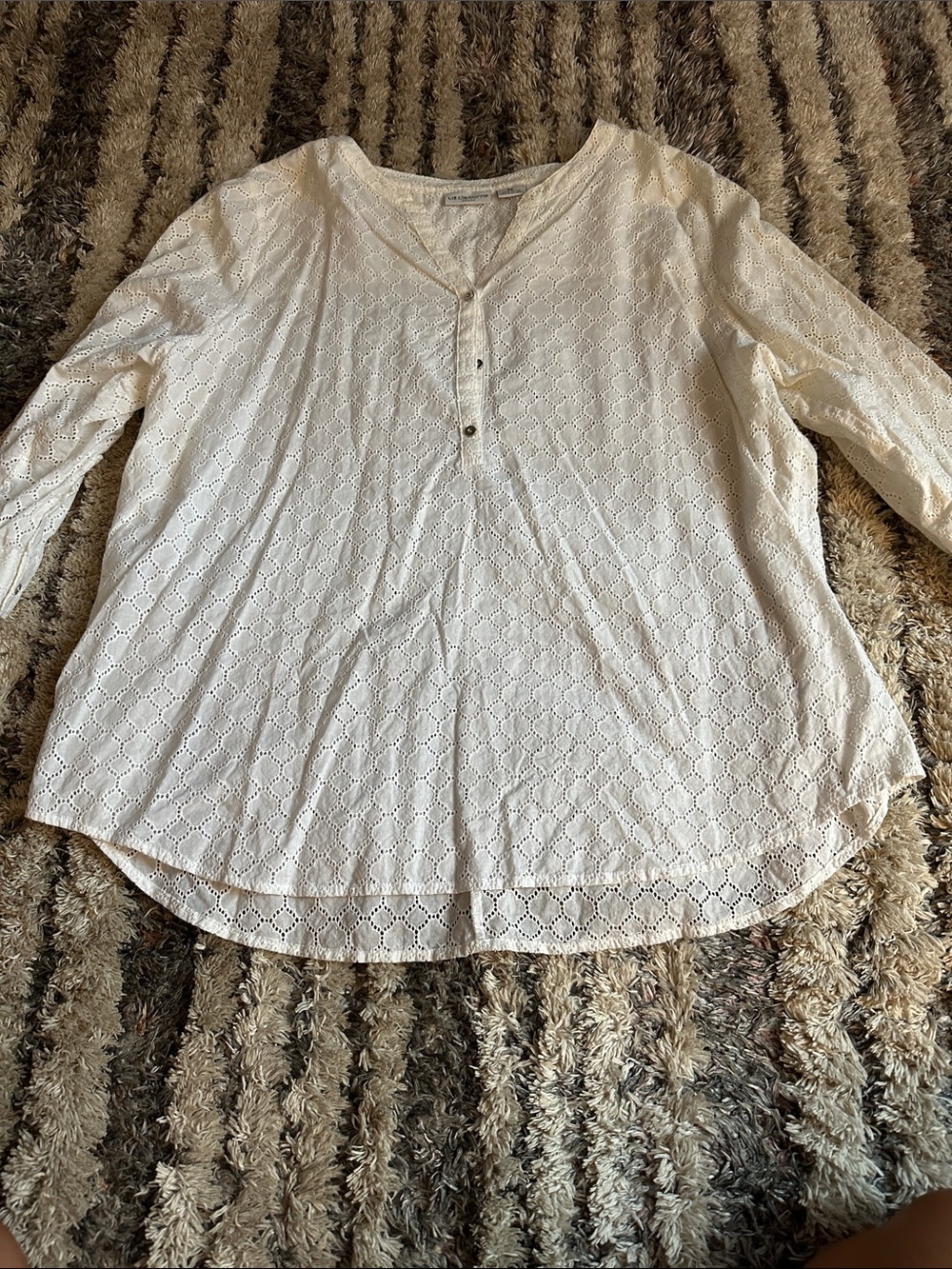 Liz Claiborne Ivory Eyelet Henley Blouse